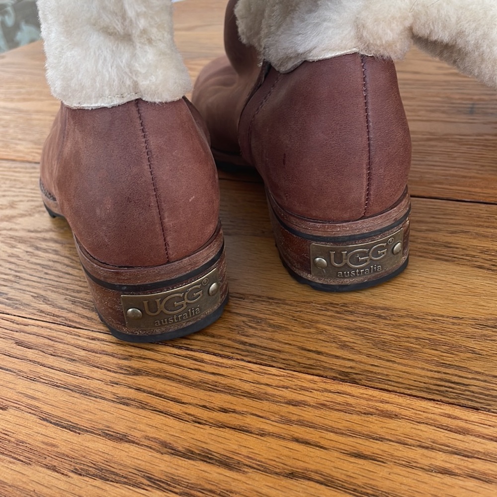UGG Chrystie Brown Leather Cream Sheepskin Tall Boots - Picture 4 of 8